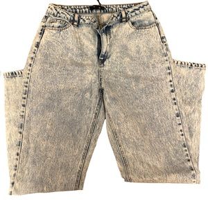 HIGH WAISTED STRAIGHT LEG JEANS